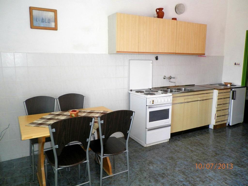 Apartments Boris Jezera Rum bild